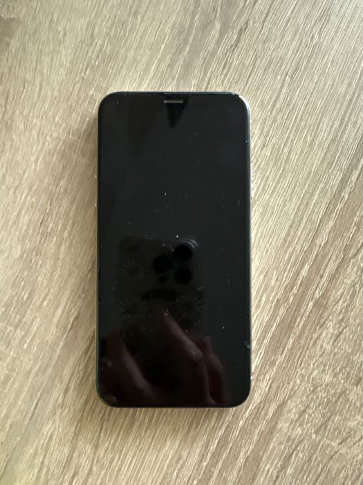 iPhone XS 256GB Отлично визуално състояние / За смяна на батерия
