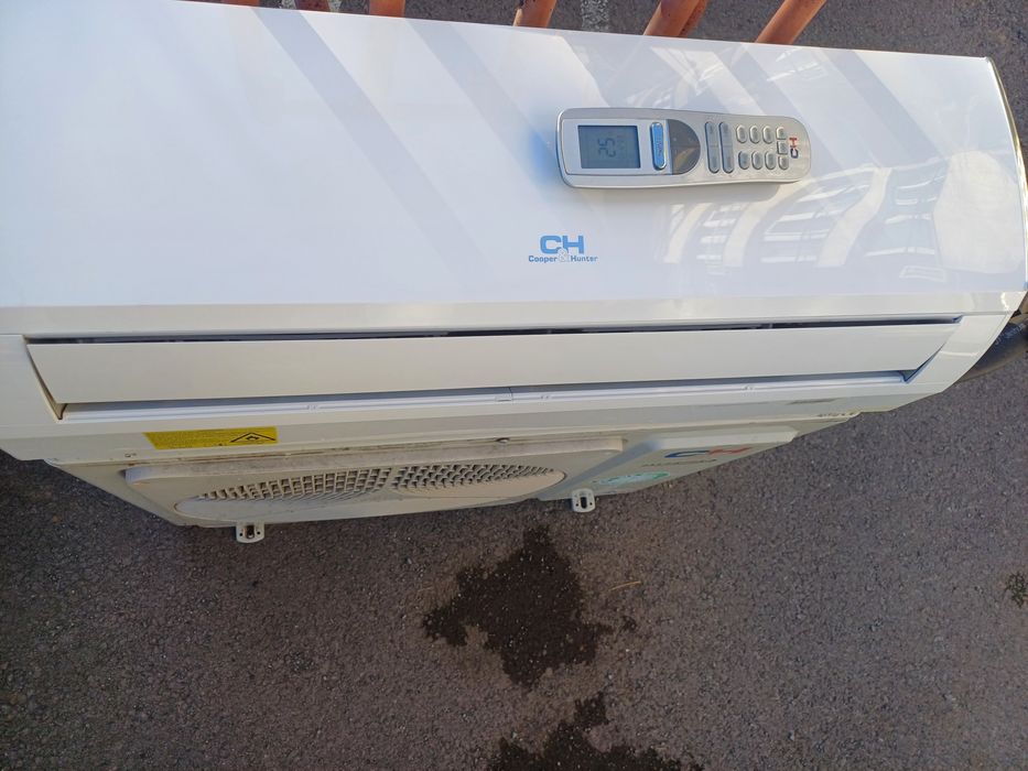 Продавам вътрешни и външни тела за климатици