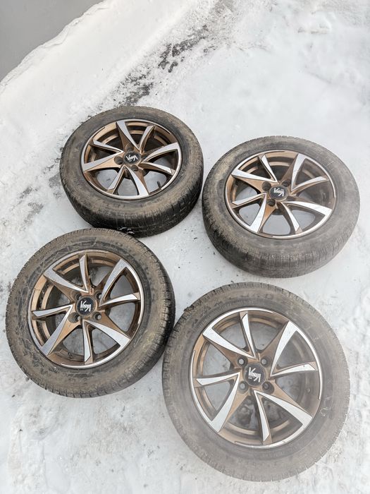 Продам литые диски на приору