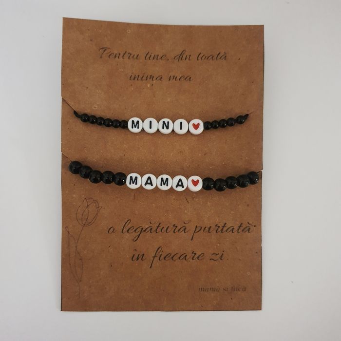 Set de brățări mamă–fiică.