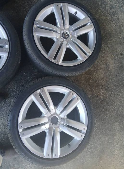Jante Peugeot 4x18 cu anvelope de vară 215/45 R18