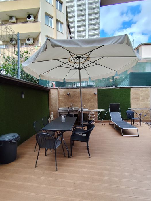 Дава се под наем Тристаен апартамент в Варна, Гръцка махала - 120 кв.м за 1275 € - Снимка #15