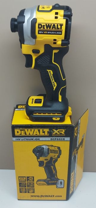 Dewalt импакт 18v.