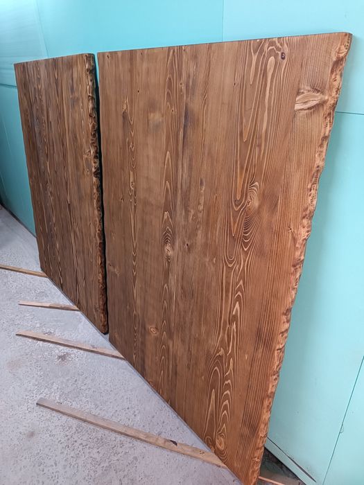 Трапезни маси и плотове за маси