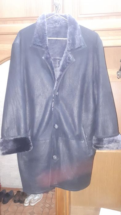 Продам дубленки 100000