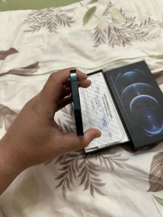 Продам iPhone 12 Pro Max айфон 12 про макс