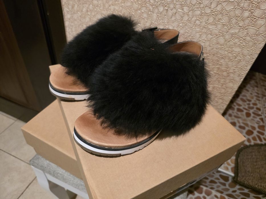 UGG дамски сандали