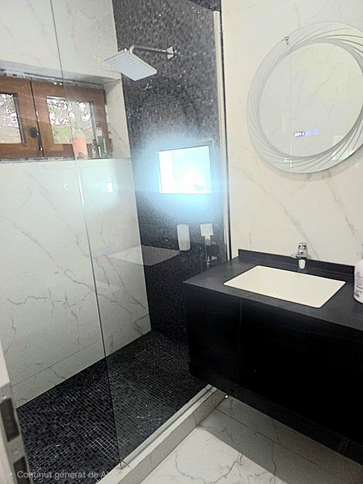 Inchiriez apartament ultracentral Bulevardul Dacia