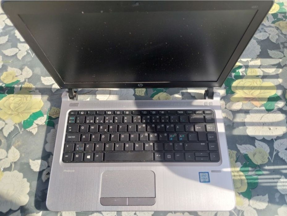 Laptop HP Probook i3 6100