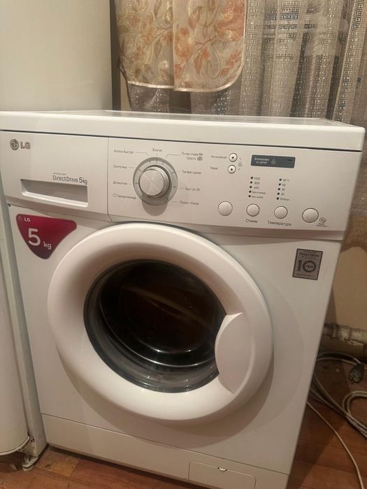 Продам холодилник Индезит