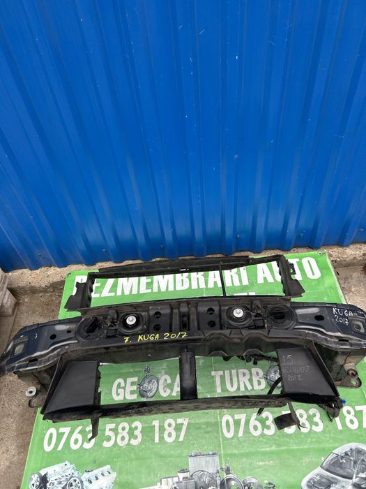 Armătură bară față Ford Kuga 2017