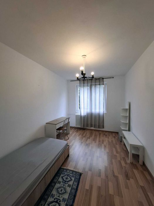 Inchiriez apartament mobilat de 2 camere