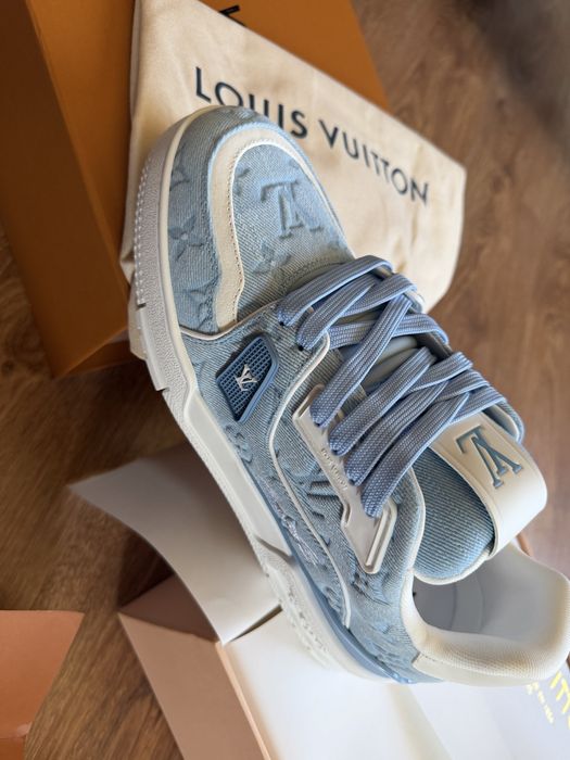 Adidasi LV  trainers model 2026