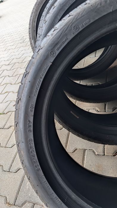 4x Cauciuri vară Bridgestone Potenza S001 235/40 R19 96Y - DOAR ridicare personală