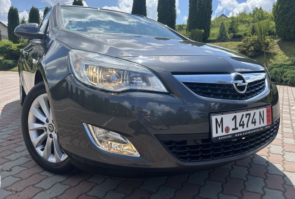 -Opel astra J Facelift-2012-1.7diesel-110cai-euro5-adusa din germania-