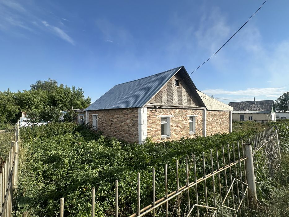 Продается 5 комн. дом в п. Топар