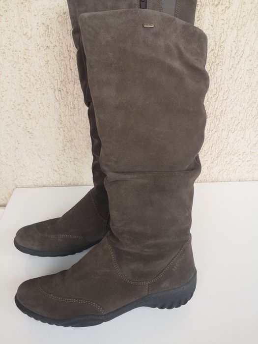 Ботуши Geox от естествен велур