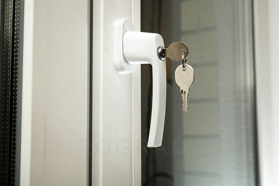 Ремонт окон и дверей. Москитные сетки.