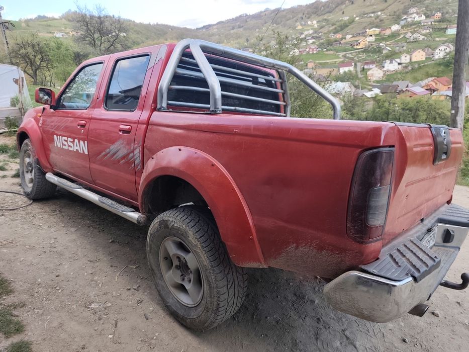 Nissan Navara D22