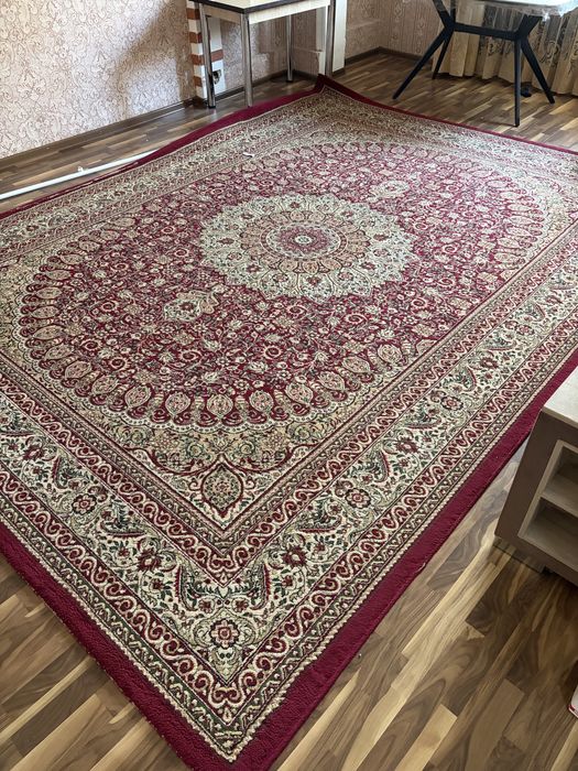 Гилам SAG 3x4 яхши холатда