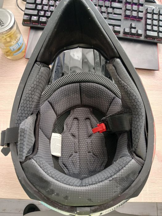 Продам шлем для мотокросса и эндуро