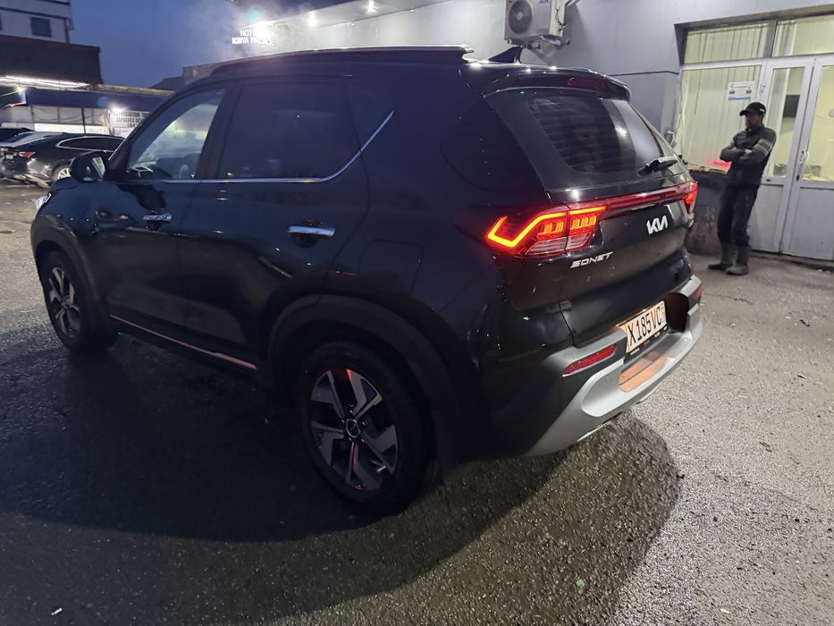 Автомобил KiA SONET FUL