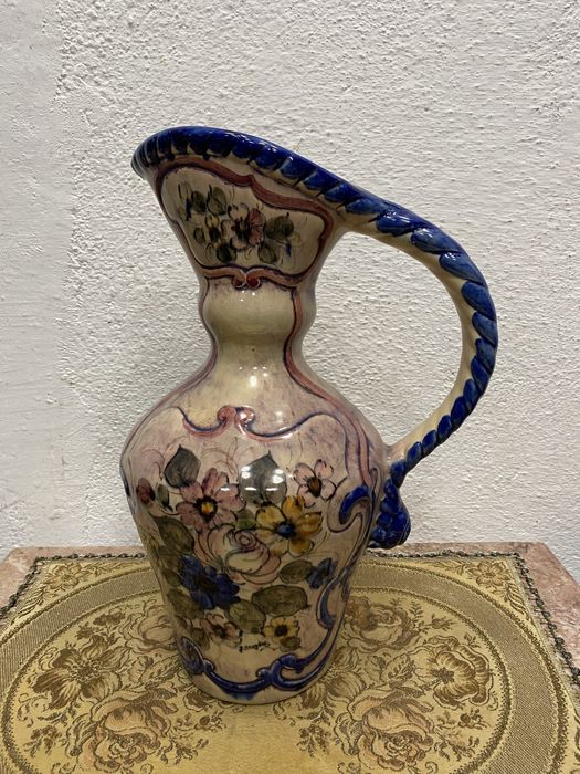 Голяма италианска ваза - кана от порцелан