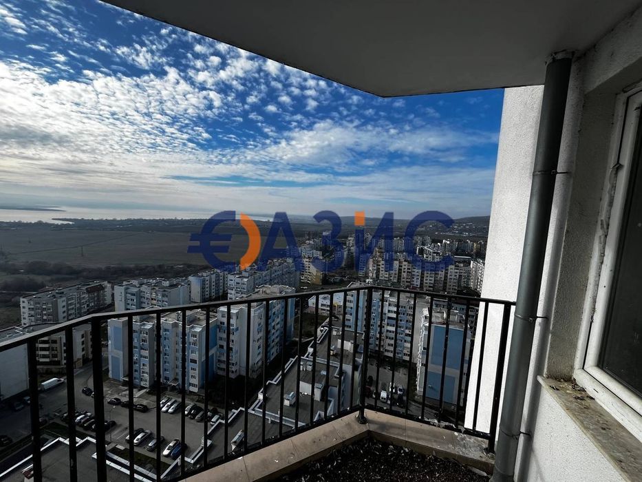 Двустаен апартамент в ж. к. син Диамант, Бургас.( рудник). 20/25 ет.,