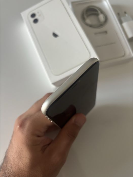 iPhone 11 64 GB, White