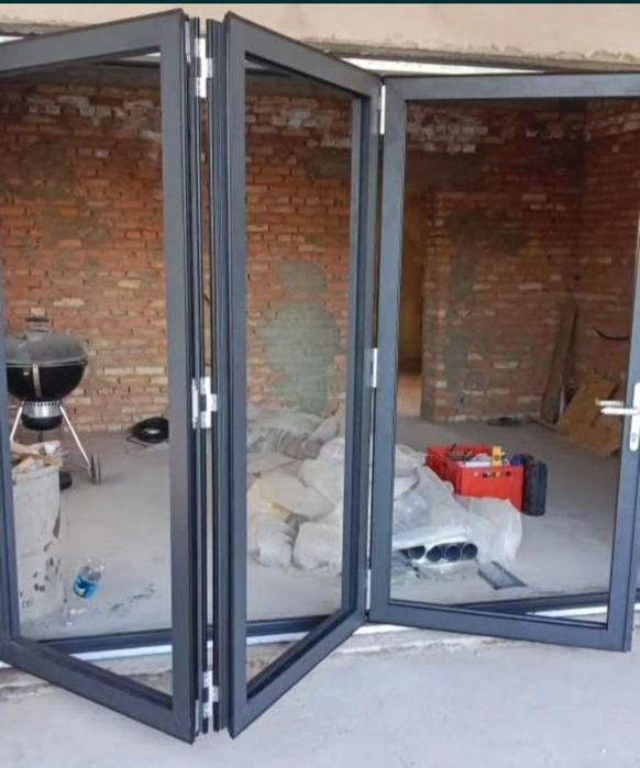 Пластиковые окна, двери, перегородки