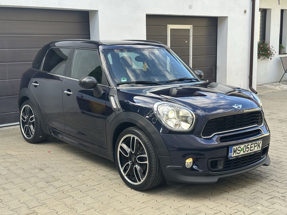 MINI Countryman Cooper S ALL4 JOHN COOPER WORKS original. Automata