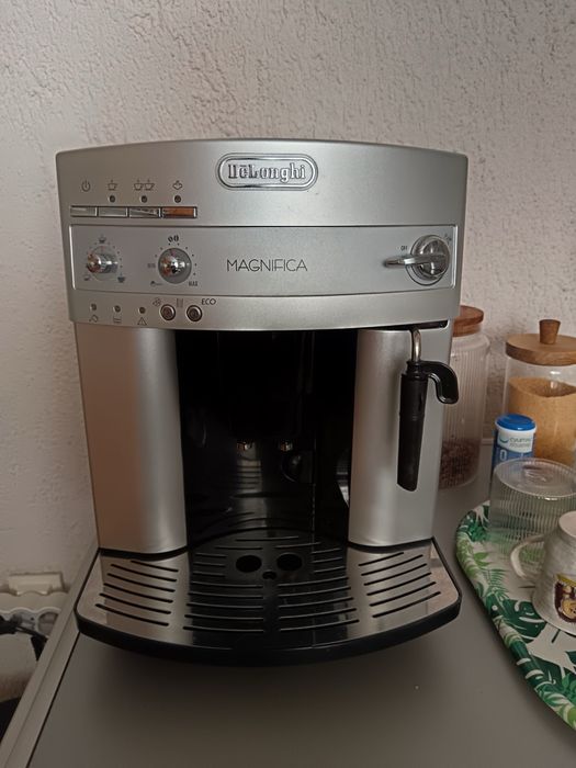 Кафемашина DeLonghi Magnifica ESAM 3200