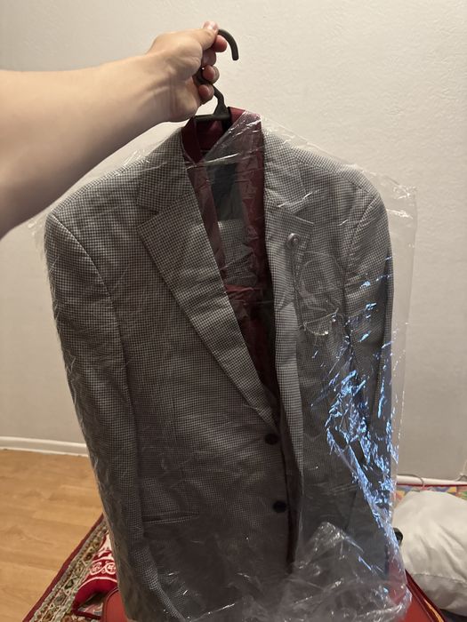 Костюм мужской серый