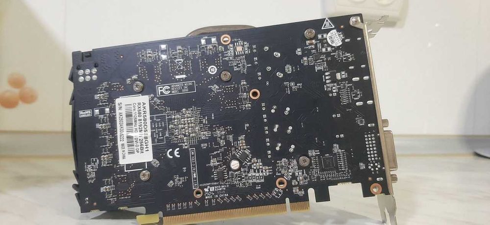 Sapphire RX580 8gb + Arktek RX580 8gb Videokarta