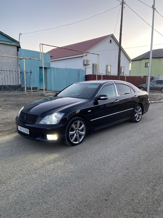 Toyota Crown Athlete 3.5