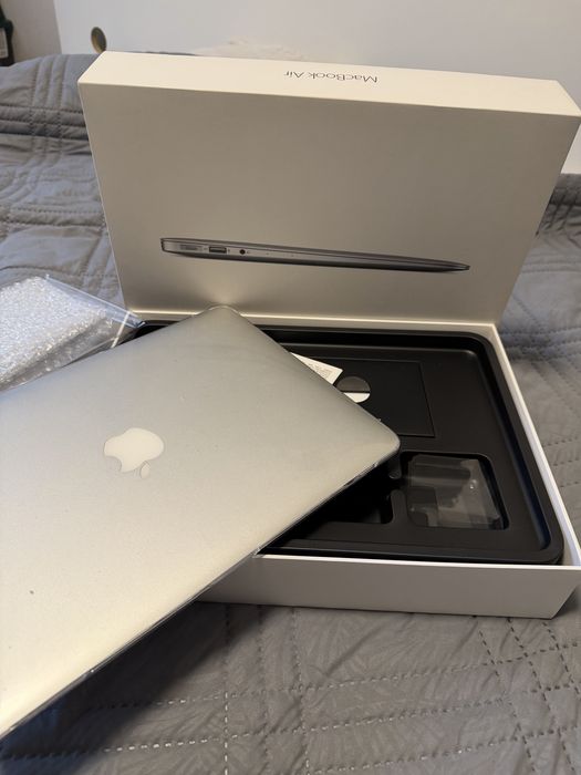 Apple MacBook Air13
