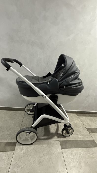 Продам колсяску riko 3