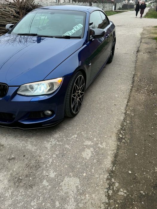 Vand BMW E 93 m pachet si BMW E 92 M pachet