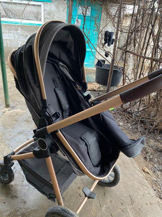 Продам коляску. Состояние хорошее.