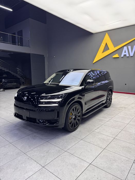 Продается Denza N9 PHEV
