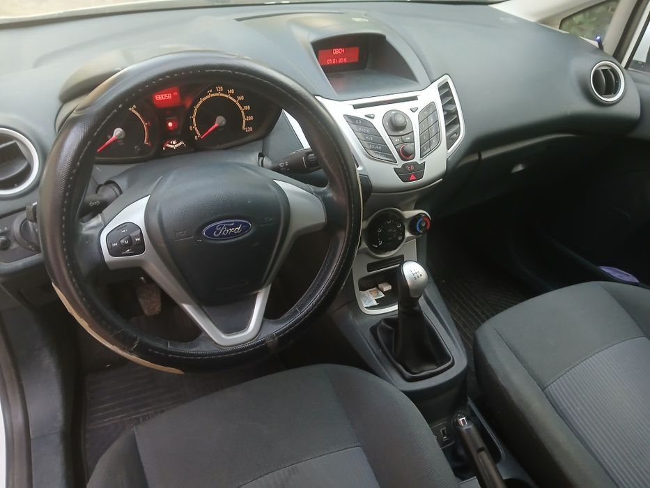 FORD Fiesta 2012