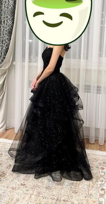 Нарядное бальное платье