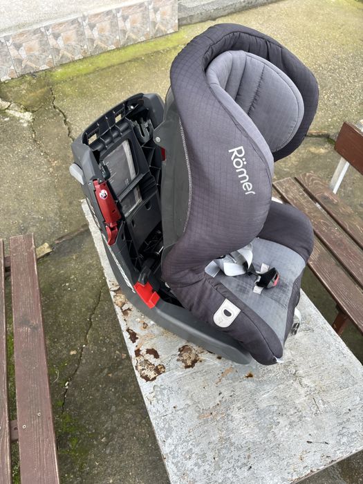 Детско столче за коля ( 9-18кг)