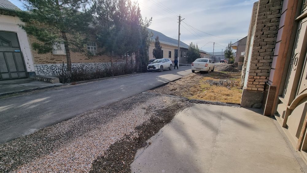 Chinobotda uy sotiladi sirochna