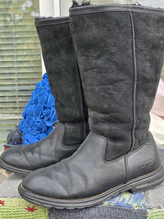UGG ботуши естествена кожа N40