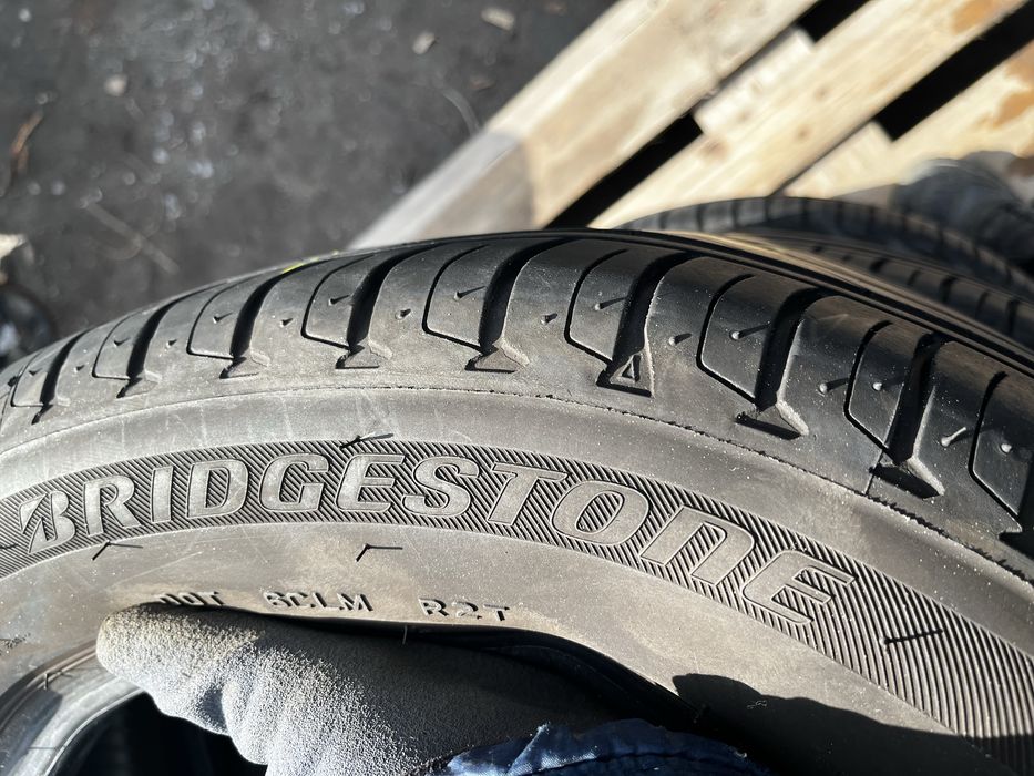 215//55//17 - комплект летних шин