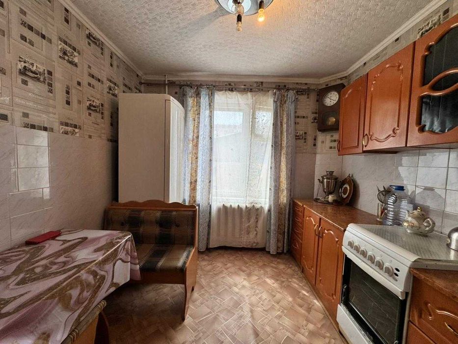 Продажа 1 комн. кв. - мкр . Степной -2, дом 3