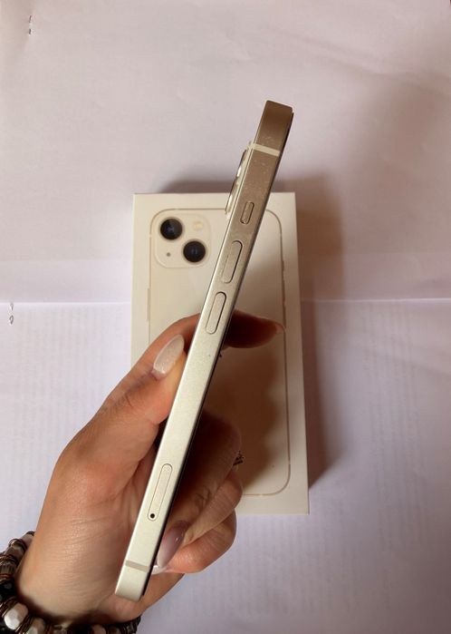 iPhone 13 128GB White