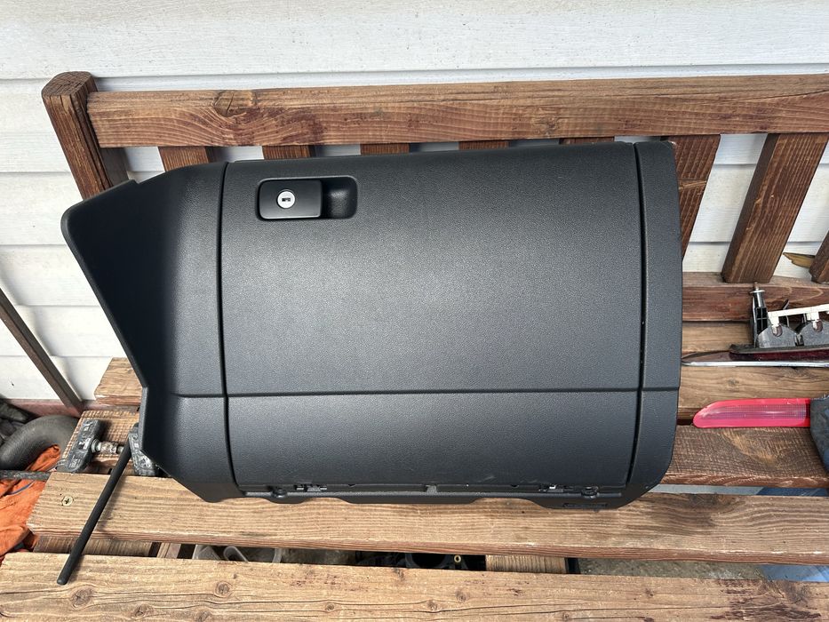 Жабка за Фолксваген Голф 7