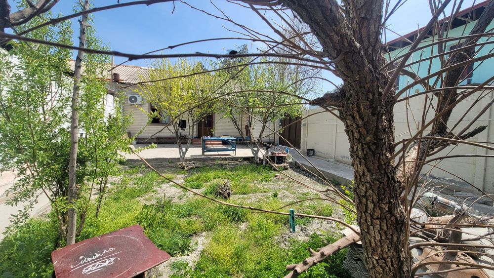 Уй сотилади иштихон шахар марказида